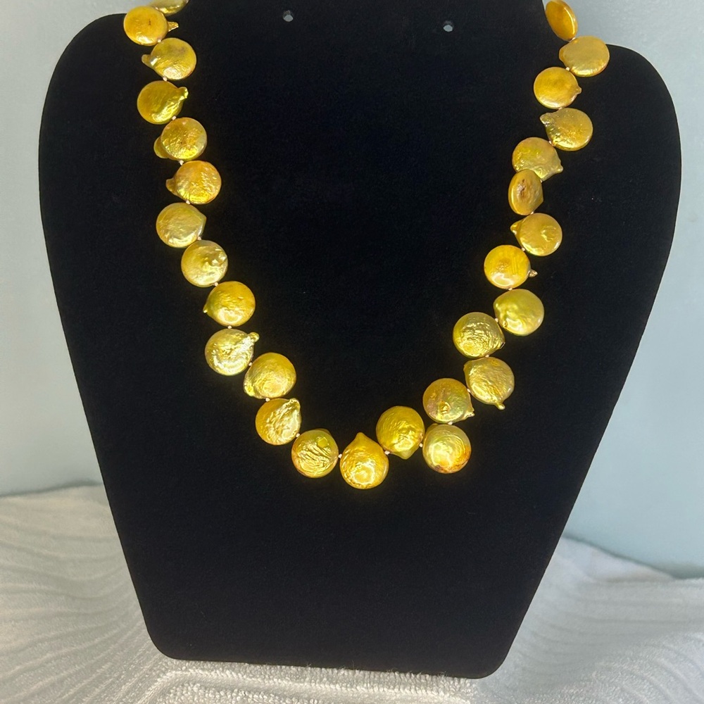 Elegant Gold Keshi Pearl Necklace and 10x10 mm matching Keshi pearl earrings